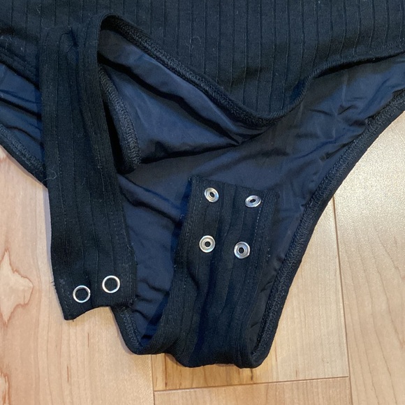 Will&you nwot Black stretchy bodysuit - Picture 4 of 4